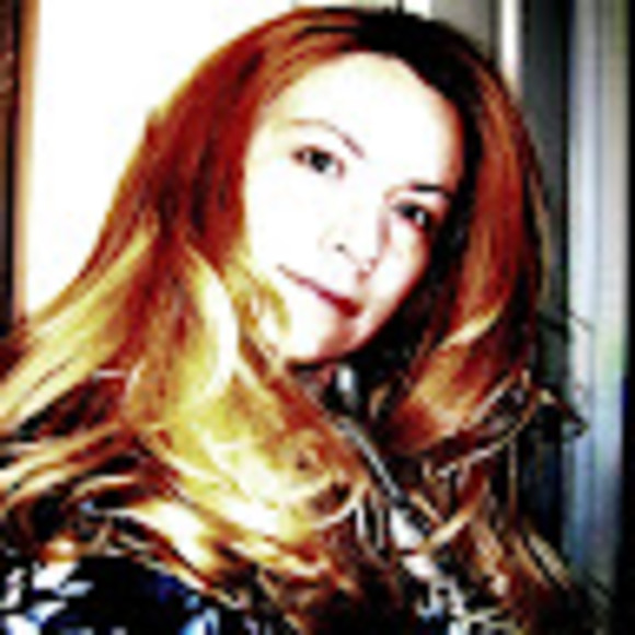 Meet your Posher, Angie - Picture 1 of 1